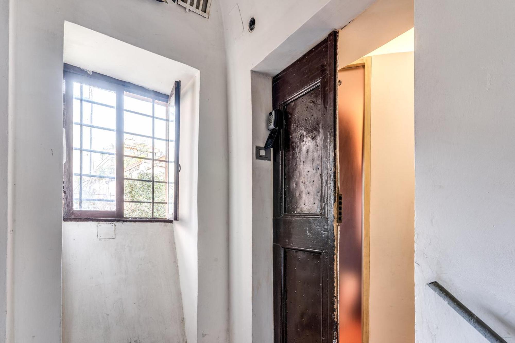 Suite San Calisto Trastevere - Rome Historical Center Cir 25486 Exterior photo